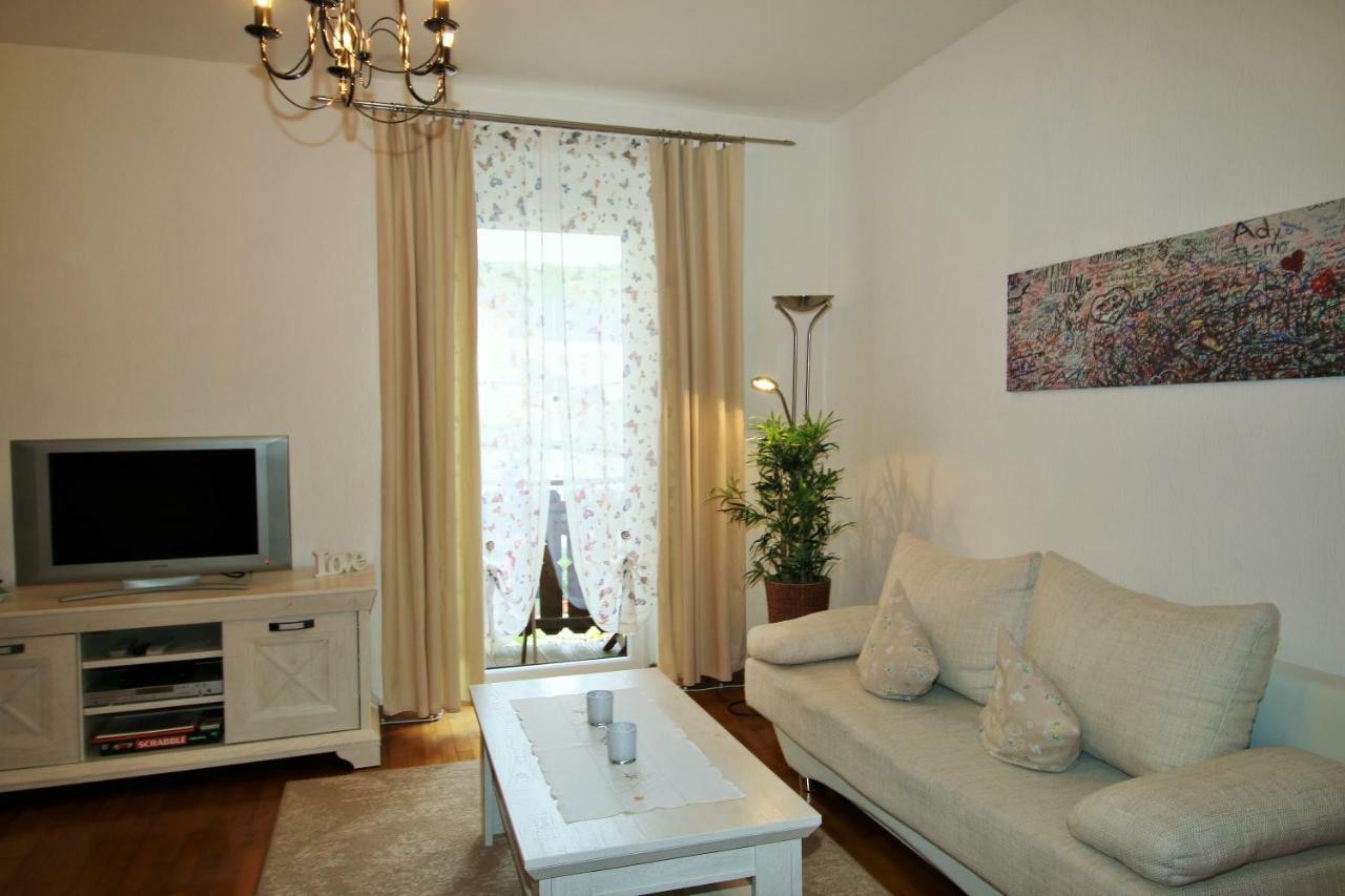 Gaestehaus Koen - Fewo Farfalle Zeltingen-Rachtig Extérieur photo